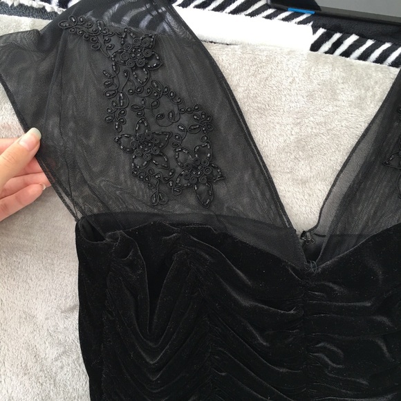 Tops - Velvet blouse with embroidered sequins